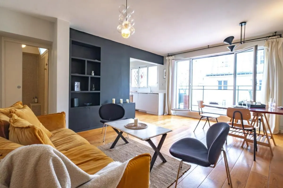 Appartement Invalides Avec Terrasse Paris